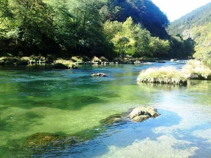 Una Canyon Paradise Bihać 外观 照片