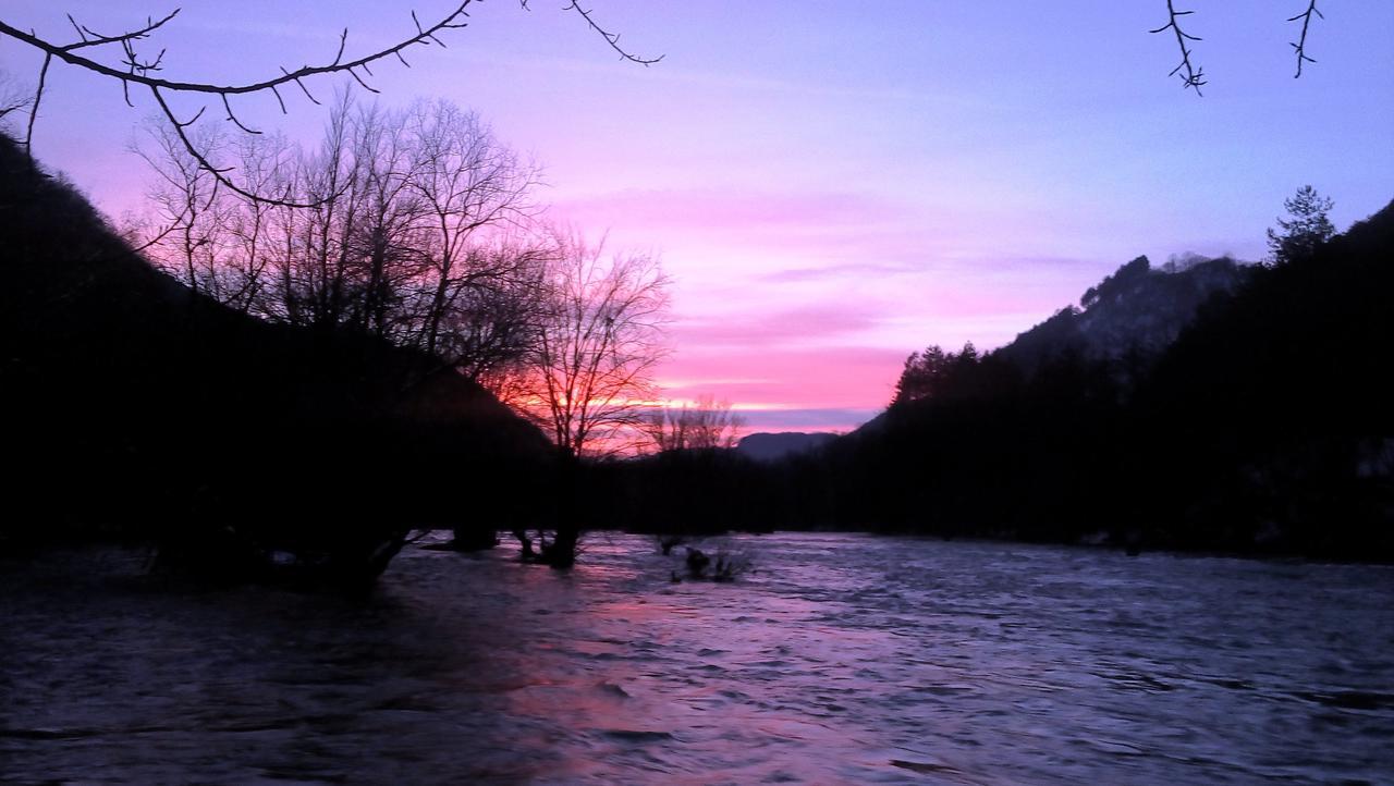 Una Canyon Paradise Bihać 外观 照片