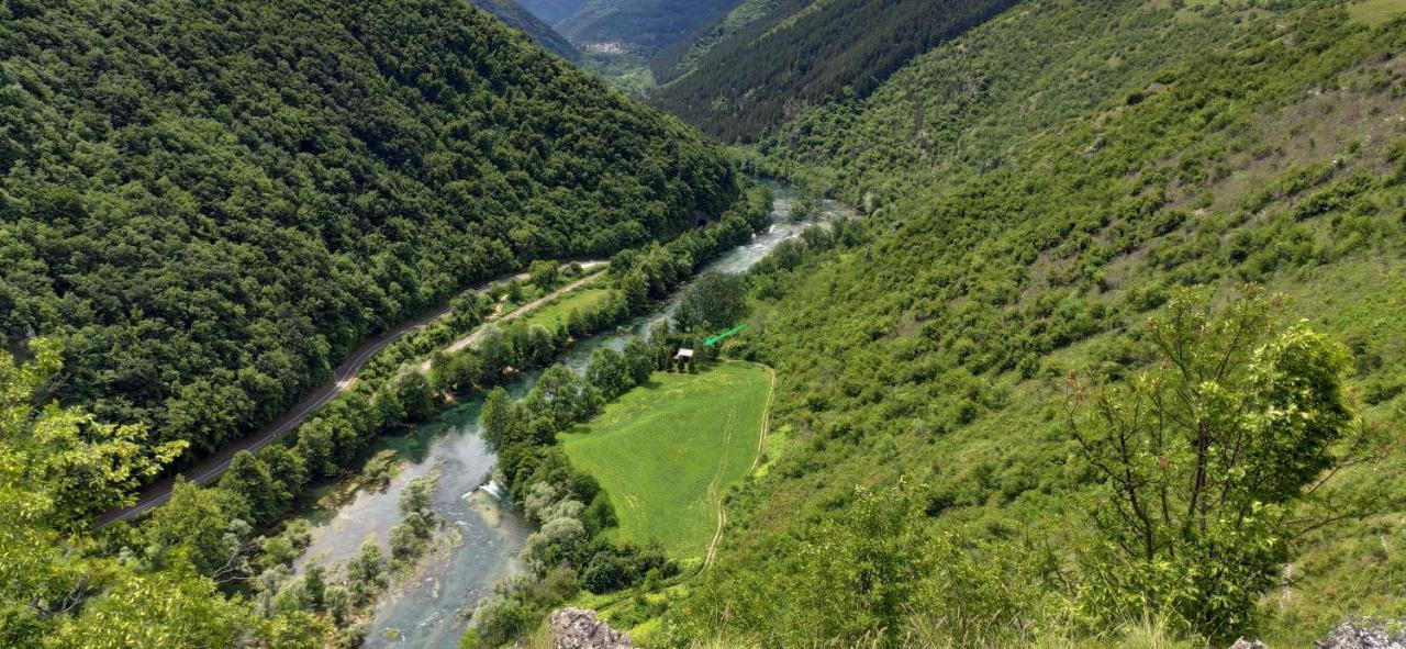 Una Canyon Paradise Bihać 外观 照片